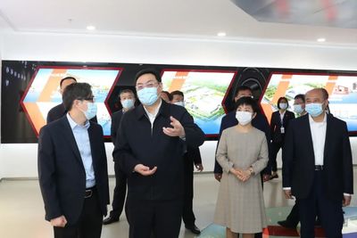 加快泰州制造向泰州智造躍升！朱立凡專(zhuān)題調(diào)研“智改數(shù)轉(zhuǎn)”工作